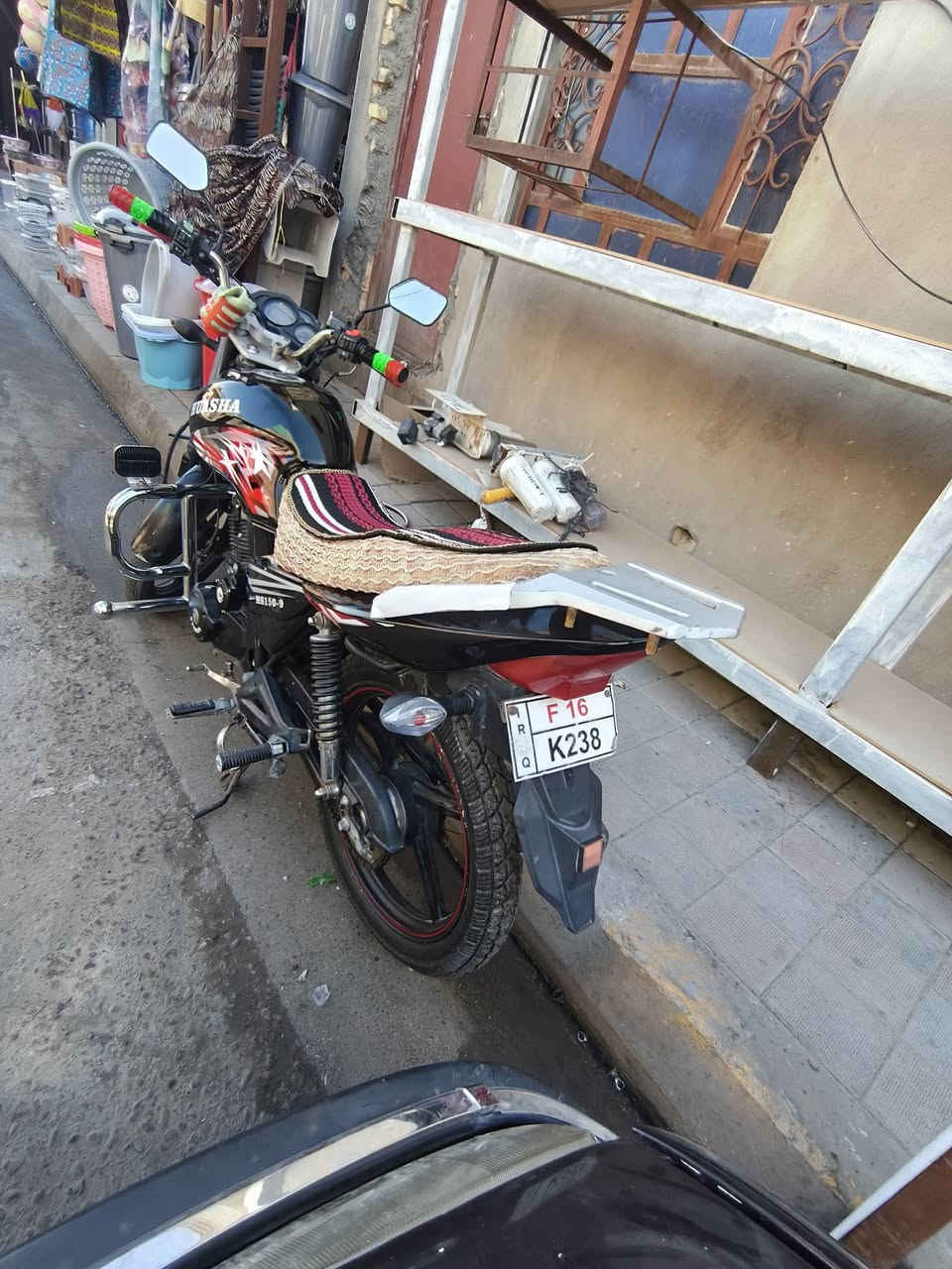 ‏دراجه هيومه
‏موديل 19 
‏دراجه نضيفه فقط جامه مال لايت مكسور 
‏كهربياة كله شغاله و نضيفه 
‏محرك 200 
‏عنوان الكرمة سعر 650 
‏
‏***********
