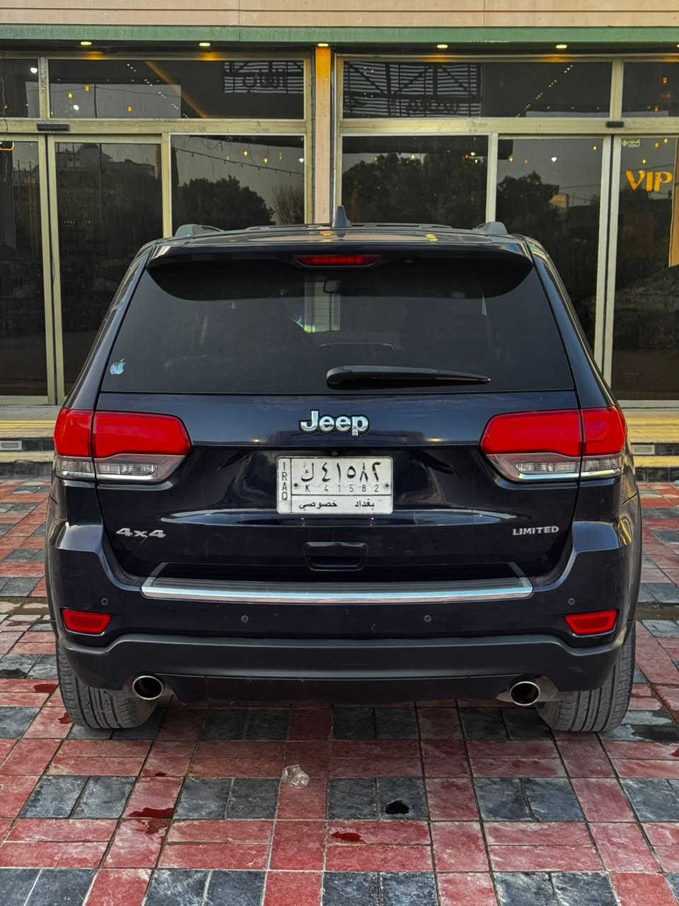 جيب كراند شيروكي LlMlTED 2014 لمتد 4x4 فول موصفات 1/1
بيها صبغ بنيدوجاملغ وباب خلف السايق تبديل 

حجم المحرك : 6سلندر 3600  

ماوس وضعيات قياده الفور ويل 

* سلايد روف

*غرفه السياره اسود وصاج 

*اناره ترحيب 

بصمه دخول ذكي

*صندوق كهربائي 

*شاشه كبيرة 8.4

*كشنات الاماميه كهربائي 

*خزن وضع المقاعد والستيرن 

*ويل حجم  18

هوك امامي خلفي

*شفتات ستيرن 

* كاميرا خلفية 

* حساسات خلفية وامامية 

*دبل كزوز 

* مرايا متحركه عند الرجوع للخلف  

*تعتيم مريا 

*ستيرن كهربائي متحرك  

* كشنات تدفئة وتبريد امامي وخلفي 

* ستيرن تدفئة   

*كشنات حار بارد 

* لد امامي لايت زنون

* سستم صوت ٩ سماعات دمام خلفي 

* اشارات مرايا 

*سيدي 

*كير طيارة 8 نمر 

* تحكمات ستيرن فول

* تدفئة مرايا جانبيه 

رقم بغداد مشروع وطني 

تخم تاير لوك 

جنطه كهرباء 

- وباقي المواصفات معروفه 

اخوان سيارة حلوة ونظيفة وماشية M/107وجاهزة للاخير من كير ومحرك وحدادية برغي معايزه الف عافيه للي ياخذه

السياره كير ومكينه شرط مامفتوحات

‭0780 157 5378‬

السعر 173 وبيها مجال

مكاني النجف الأشرف
