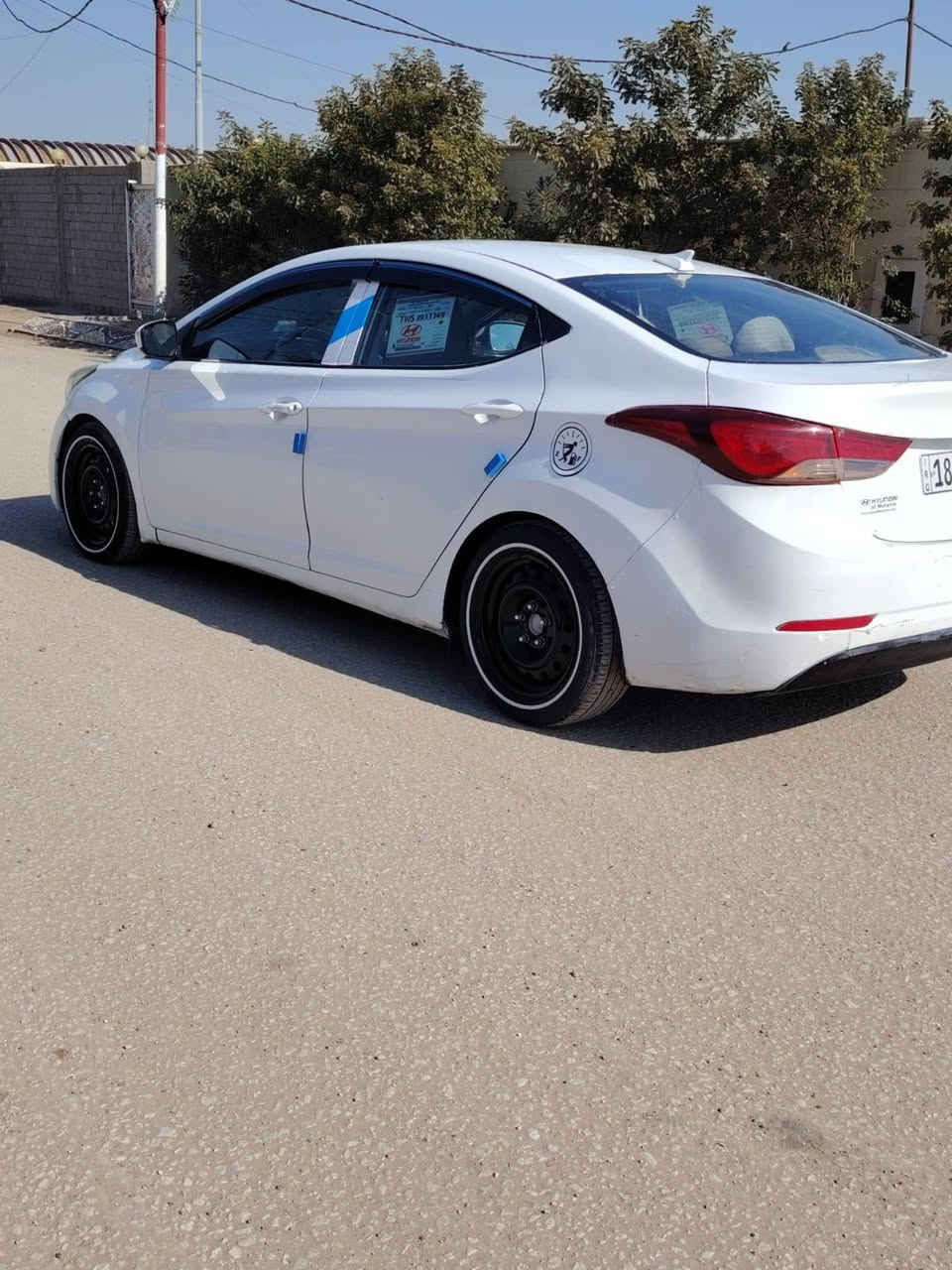 النترا 16
رقم دولي 
 اللون ابيض صدفي 
بيه تقشير كم مكان 
ابيعك احزام 
والسعر مميز 
97ورقه 
للتفاصيل أكثر 
***********
