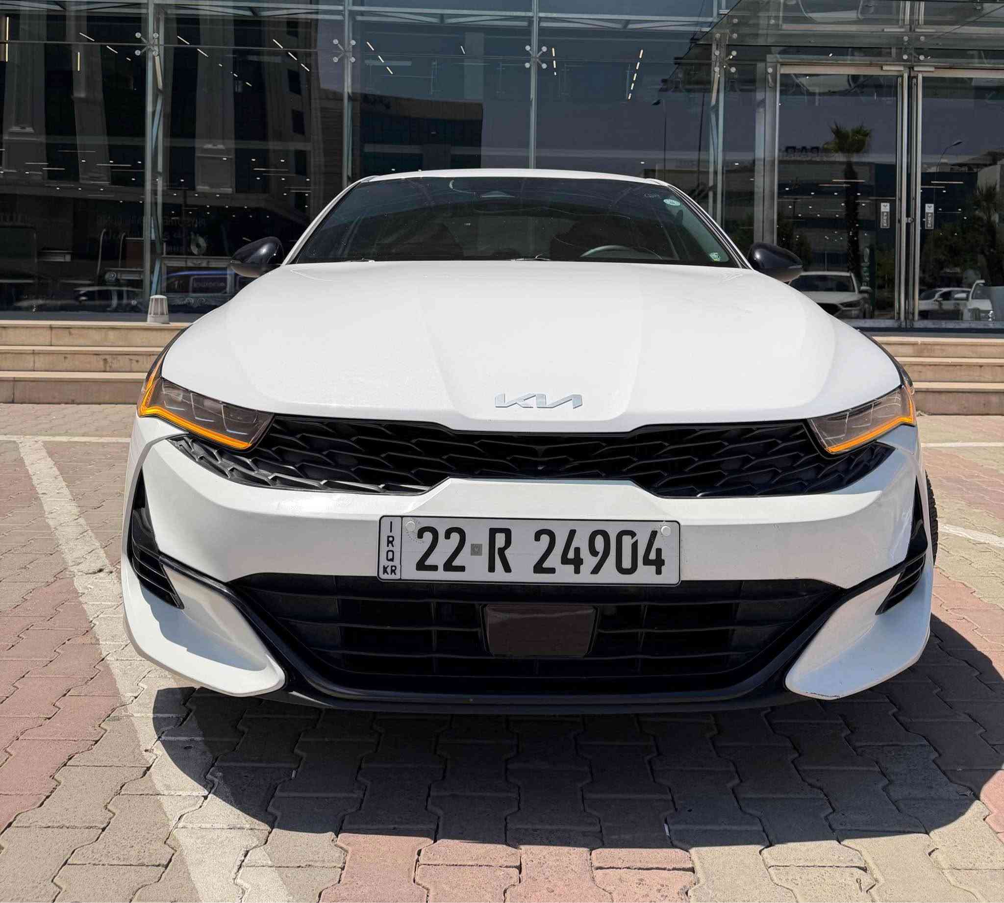🚘 للبيع Kia K5 GT-Line موديل 2024
📍 رقم أربيل تحويل ثاني يوم
📍 المكان: بغداد – المشتل 
قطعتين صبغ جاملغ امامي وجاملغ الخلفي وباب سايق كلير امريكا فقط بجم كبس بدون دواخل بدون ايرباك جديده سياره ومابيه نقص برغي 

🎨 اللون: أبيض
🔥 محرك 1600 تيربو
جاهزه السياره من كل النواحي ومابيها نقص 
🌟 المواصفات:
• داخلية ماروني مغلفه ارضيه بل كامل رياضي
• كشنات جلد + تدفئة
• ستيرن تدفئة
• تشغيل عن بعد
• بصمة + هاند بريك بصمة
• شحن هاتف لاسلكي
• قيادة ذاتية على الخطوط السريعة
• مثبت سرعة / ماشيه 60
• AUTO HOLD
• أوتو بريك
• كير أوتو + عادي

🛡️ أنظمة الأمان:
• ABS
• مانع انزلاق
• حساسات إطارات
• رادار أمامي وجانبي
• مراقبة النقطة العمياء
• رادار الخطوط البيضاء
• توقف ذاتي عند الرجوع

💡 الإضافات:
• لايتات 4 عدسات
• LED + زينون
• بك لايت LED
• مصابيح ضباب LED
• كامرة دوارة
• شاشة + شاشة أعطال
• نظام ملاحة (خريطة)
• Apple CarPlay / Android Auto لاسلكي
• بلوتوث + AUX + USB
• فول تحكم ستيرن
• أشاير بالمرايا
• مقعد كهربائي
• ويلكم لايت رياضي
• أنظمة قيادة: Eco / Sport / Smart / Normal

💰 السعر: 168$ دولار وبيها مجال  

📞 للاستفسار: ***********
✅ متوفر واتساب بغداد, العراق
