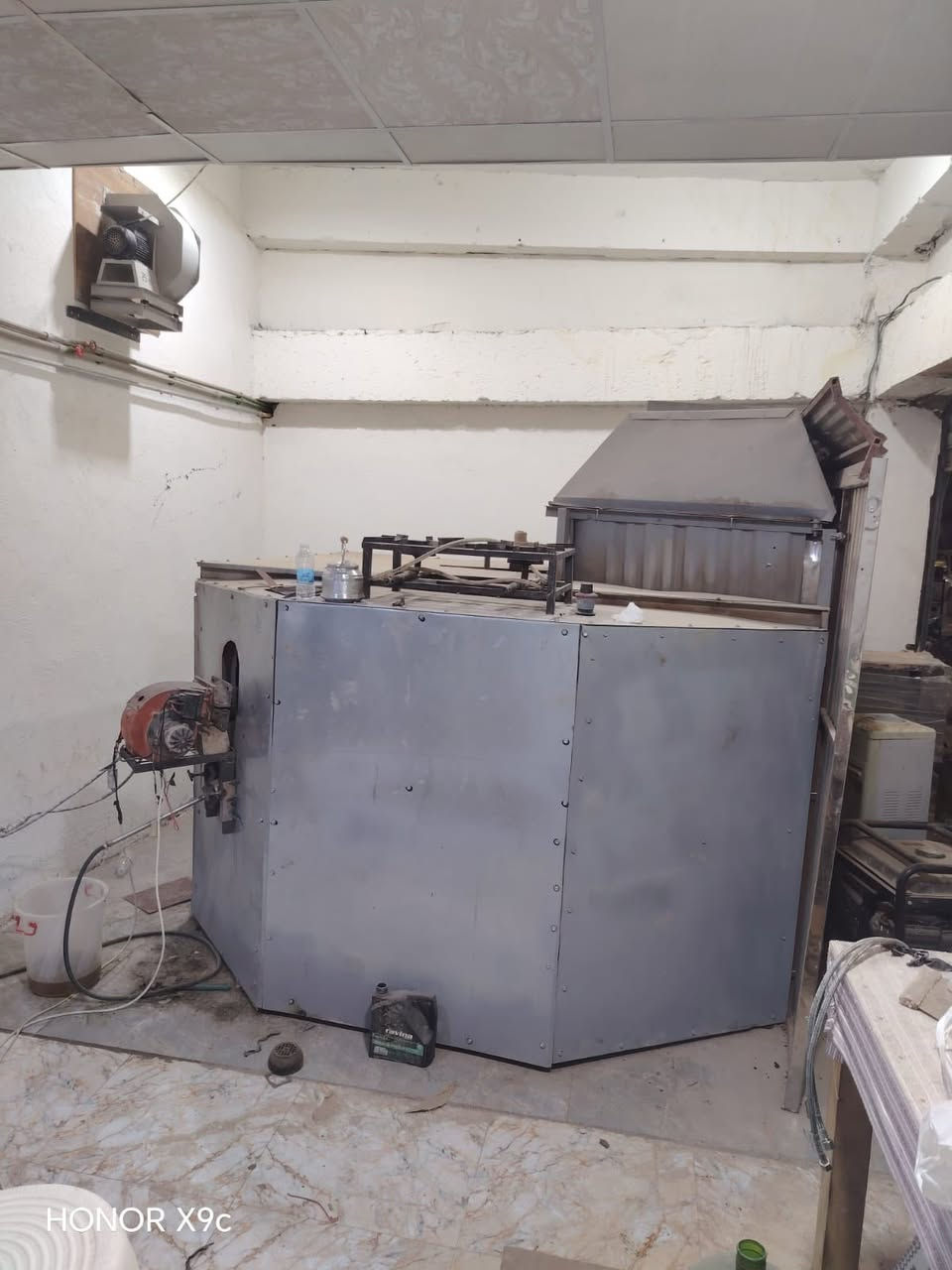 مكلف بالنشر 

السلام عليكم 
فرن دوار تركي للبيع 
حجم كبير ممتاز لتجهيز خبز بكميات كبيرة وبند قوي 
الفرن درجة اولى ويتحمل شغل قوي 

فتاحة عجين جديدة ما مشتغلة  للبيع 
تعمل لخبز الصاج وبقية أنواع الخبز والمعجنات  

للاستفسار 

‭٠٧٨٤ ٨٨٣ ٧٧٧٩‬

مكان الفرن بالقائم
