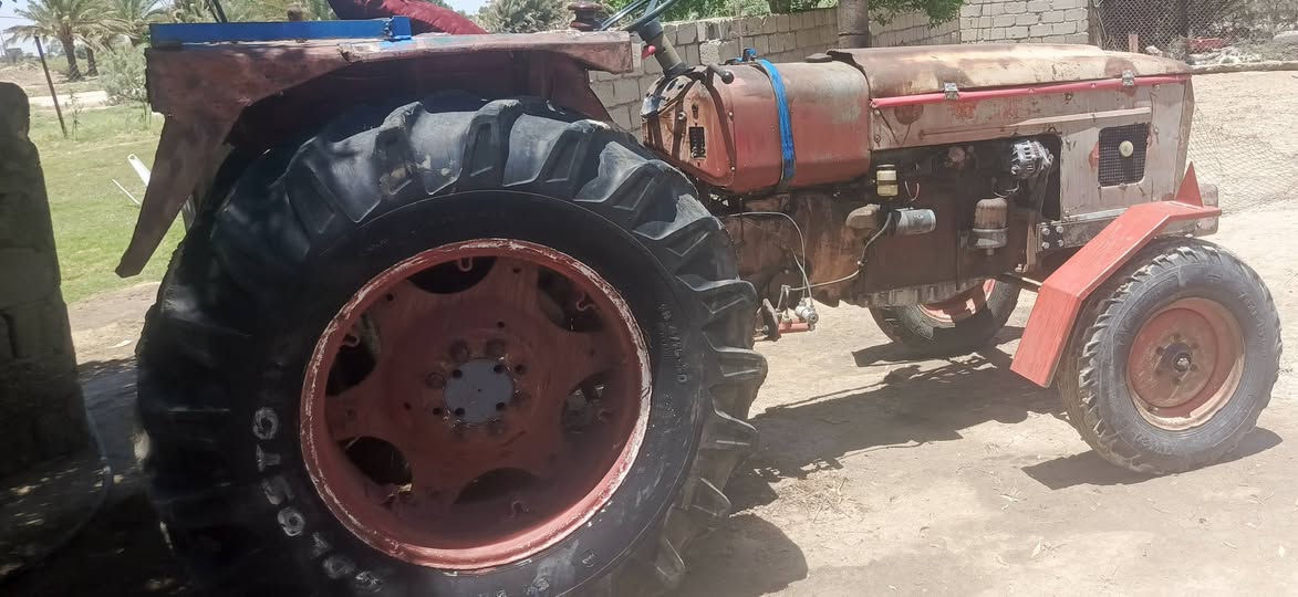 السلام عليكم ورحمه الله وبركاته مكينه عنتر موديل 89مكفوله من بم ومحرك وجهاز رفع تأثيرات جدد باور بريك دهن كهربائيات كامله مكينه سلف ابلاديه المكينه رقم وسنويه  الاتصال على الرقم ***********
