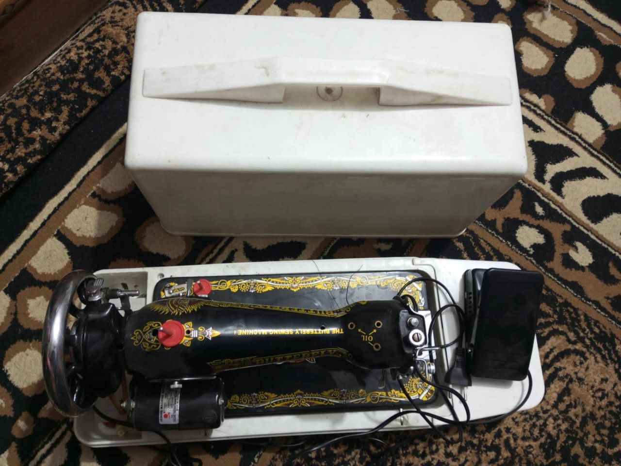 السلام عليكم من رخصه الأدمن
مكينه خياطه فراشه مع الجنطه للبيع
السعر60
***********
