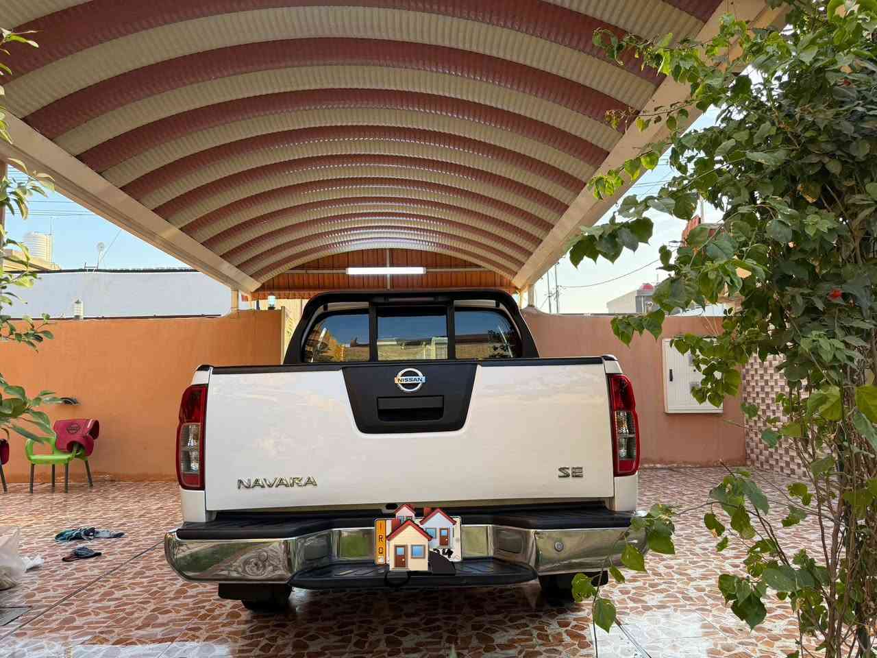 سلام عليكم لبيع نيفارا موديل ١٤ بغداد بسمي سيارة جديده محرك ممفتوح كفاله من كاشي سبير مانزل دبل  سويج شركة  ماشية ١٣٥ متعهد على الفحص بابل جبله *********** سعر ١٤٥  ورقه وبيها مجال ل العشاق
