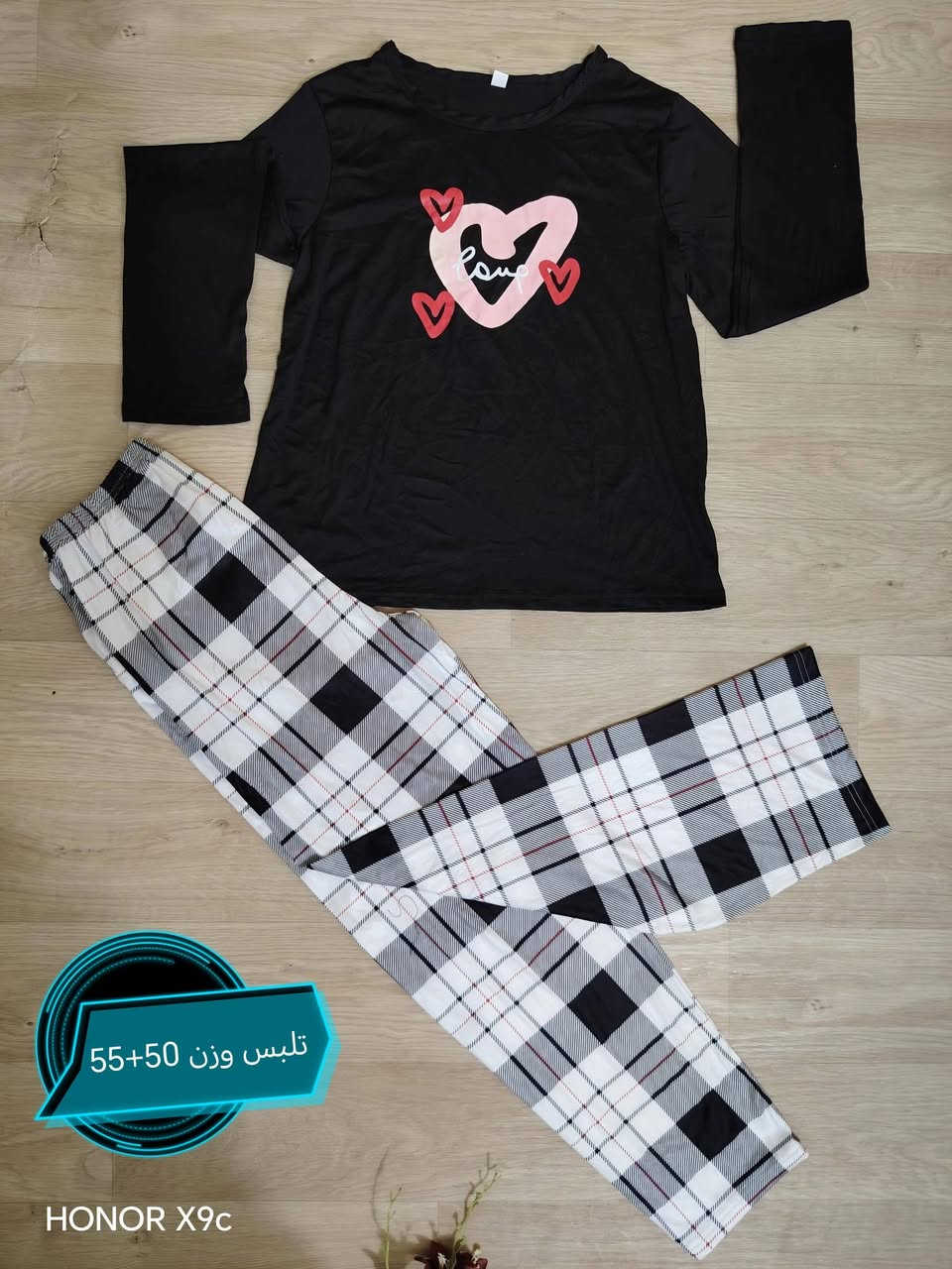 تراك نسائي من شي أن قياسات أسفل الصور
نوع القماش. كلنس. فانيله. قطني
للحجز خاص
يتوفر توصيل 💯💯😉


**إذا كنت صاحب هذا الإعلان وتريد حذفه لأي سبب، رجاءا أرسل رسالة إلى الدعم الفني**