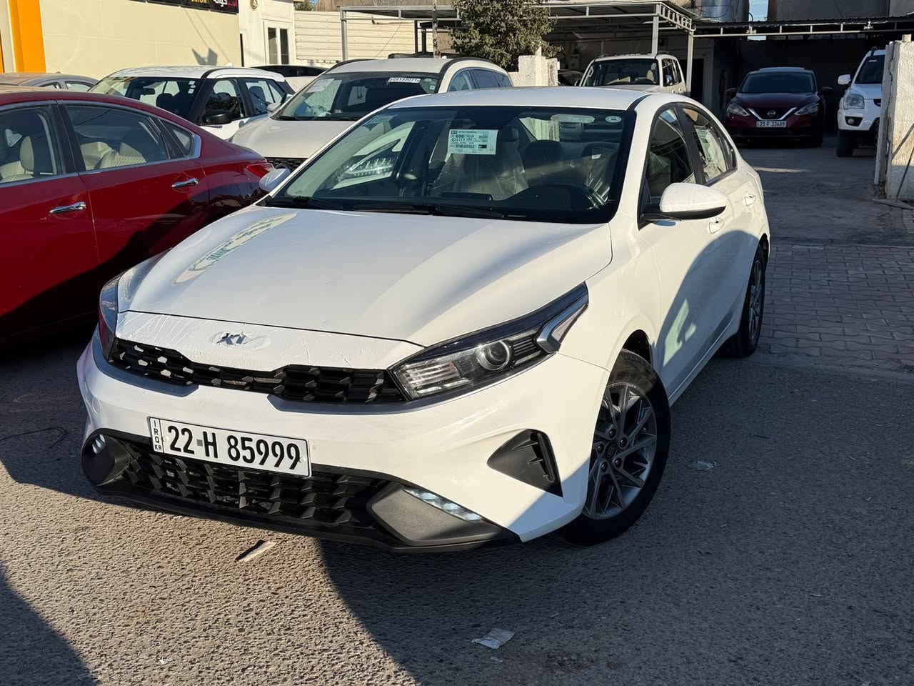 سلام عليكم
سيراتو موديل 2023 خليجي 
سياره مكفولة كفاله عامه
رقم اربيل  تريد تحويل تريد وكاله
مواصفات 
تبريد قطعتين
داخل لونين
تحكم استيرن
صندوك كهرباء
سياره جديده ويل كب 17 جديد 
مكان السياره خانقين 
السعر 143 
اي استفسار ***********
