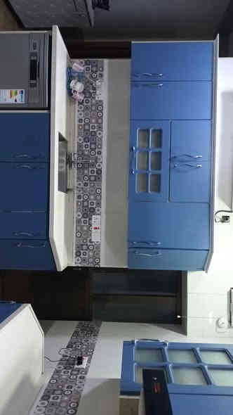 السلام عليكم
للبيع كاونتر تركي 
الوجه مرمر كوارتز 
والهيكل المنيوم 
والابواب MDF
السعر مليون 
مكاني بغداد الكرخ
***********
