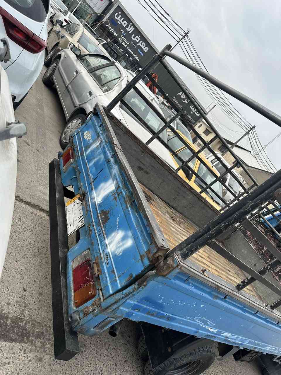 السلام عليكم كيا بنكو موديل ١٩٩٤ سياره خير من الله نضيفه كير محرك اكسل تخم تاير سياره نضيفه كلش مكاني بغداد حي الجهاد سعر ٤٥ وبيه مجال 
***********
