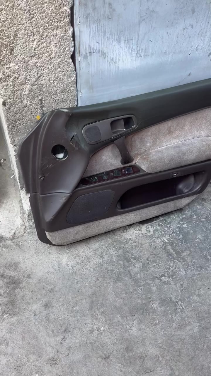 بطه ارنب هارتوب سيدان كرسته نفخ مارك نفخ راس لثور العنوان بغداد الطالبيه موجود توصيل كافات المحفظات الرقم الهاتف ***********
