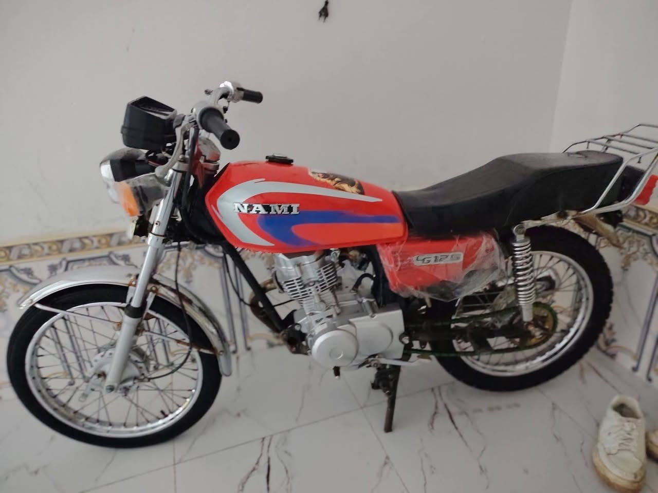 السلام عليكم دراجة نامه أوراق للبيع موديل ٢٣ نظيفه مفتوحه مكان الناصرية ناحية اسديناويه خاص مفتوح هاذ رقمي ***********
