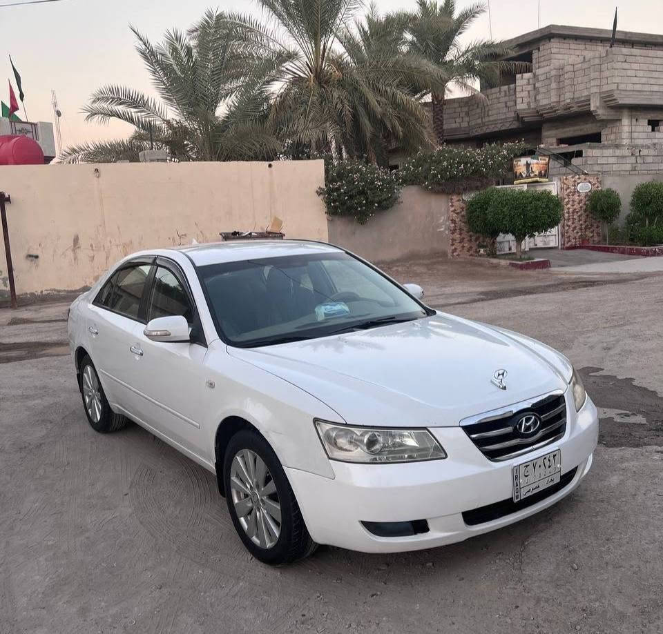 سلام عليكم سوناتا 2008 خليجي ابيض ثلجي سياره جديده بمعنى الكلام كلش حلوه ستخدام شخصي مال جناي 
سياره جاهزه من كلشي السعرر$ (89) بيها مجال قليل 
مكفولة من الحادث وضربه وتبديل والمعجون سونار مع صور 
بيها فقط كلير موضح بسونار شرط بدون اي ضربه شرط 
مكينه 2400 دوش مكينه كير ماا مفتوحات وضع بلاد 
لا صرف لا بخار صدر امامي خلفي جديد ترأيها ناعم 
تبريد ثلج تخم تاير ويل 17 كروم اشاير بل مري 
دينار واحد ماتصرف عليها سياره جاهزه الخير 
رقم بغداد الماني بسمي سنويه الغايه 28 تحويل ثاني يوم 
(علماا السياره أحله من صور لا بارد ولا شخوط )
اخوان تفاصيل مذكوره وسياره جديده فقط شراي يتصل 
مكاني ديالى بعقوبة رقم هاتف ***********
