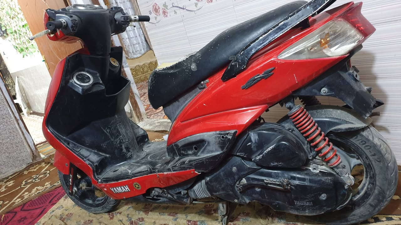 متاح سكنس فحل السعر ٣٧٥ الف بيهه مجال للشراي مكينه  ناعمه شلعه حلوه كهرباءيات كلهه شغاله لادخان لانضوح  دهن لاتبخير كيج سرعه بانزين بيهه منفيس موجود بس خلصت بانزين عندي وطفت العنوان بغداد نهايت حي اؤر سبع قصور الشراي يجي خاص


**إذا كنت صاحب هذا الإعلان وتريد حذفه لأي سبب، رجاءا أرسل رسالة إلى الدعم الفني**