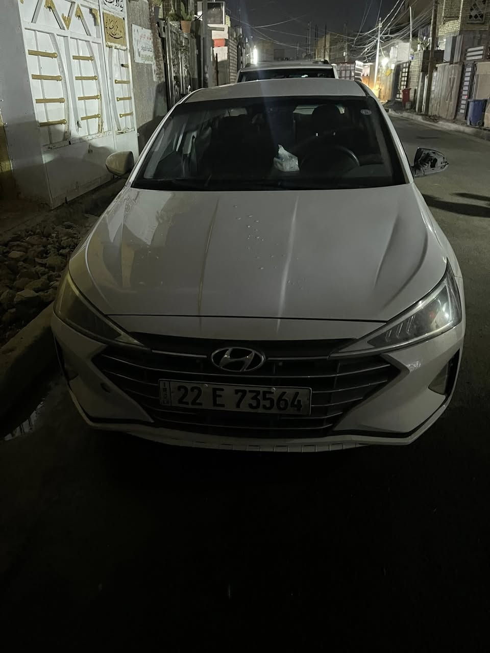 السلام عليكم 
للبيع النترا 2020 وارد امريكي لغود شواصي حوض كير ومحرك مكفولات 
كير AT 
موصفات
زنون منضومة كامله
تحديد مسار 
تحكم سرعه
شاشه عطل
تحكم استرين جهتن 
رادار امامي وجانبي وخلفي
مانع انصدام 
مانع انزلاق
كامره خلفيه 
السياره مصبوغه عام للجماليه حادثه صفحه السايق السعر 105 وبيه مجال حك الجيه 
العنوان بغداد
الرقم ***********
