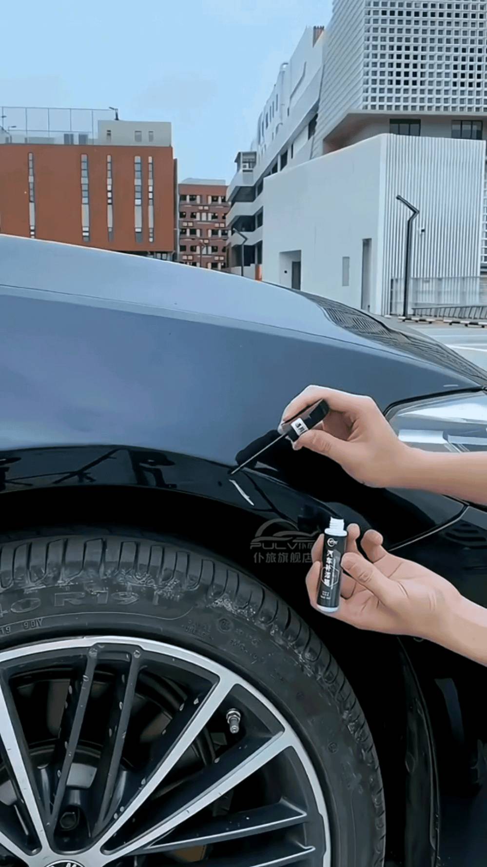 ✨ ودّع الخدوش المزعجة بسيارتك في ثواني! 🚗💨

قلم تصليح خدوش السيارات الحل الأسرع والأرخص لإرجاع لمعة سيارتك الأصلية 🔧

✅ يغطي الخدوش بدقة عالية

✅ مقاوم للماء والعوامل الجوية

✅ متوفر بعدة ألوان مطابقة لطلاء سيارتك

كل ما عليك تمسح، ترسم، وتستمتع بالنتيجة! 🔥

خلي سيارتك ترجع كأنها جديدة ✨

#تلميع_السيارة #تصليح_خدوش #منتجات_السيارات #قلمت_صليح
