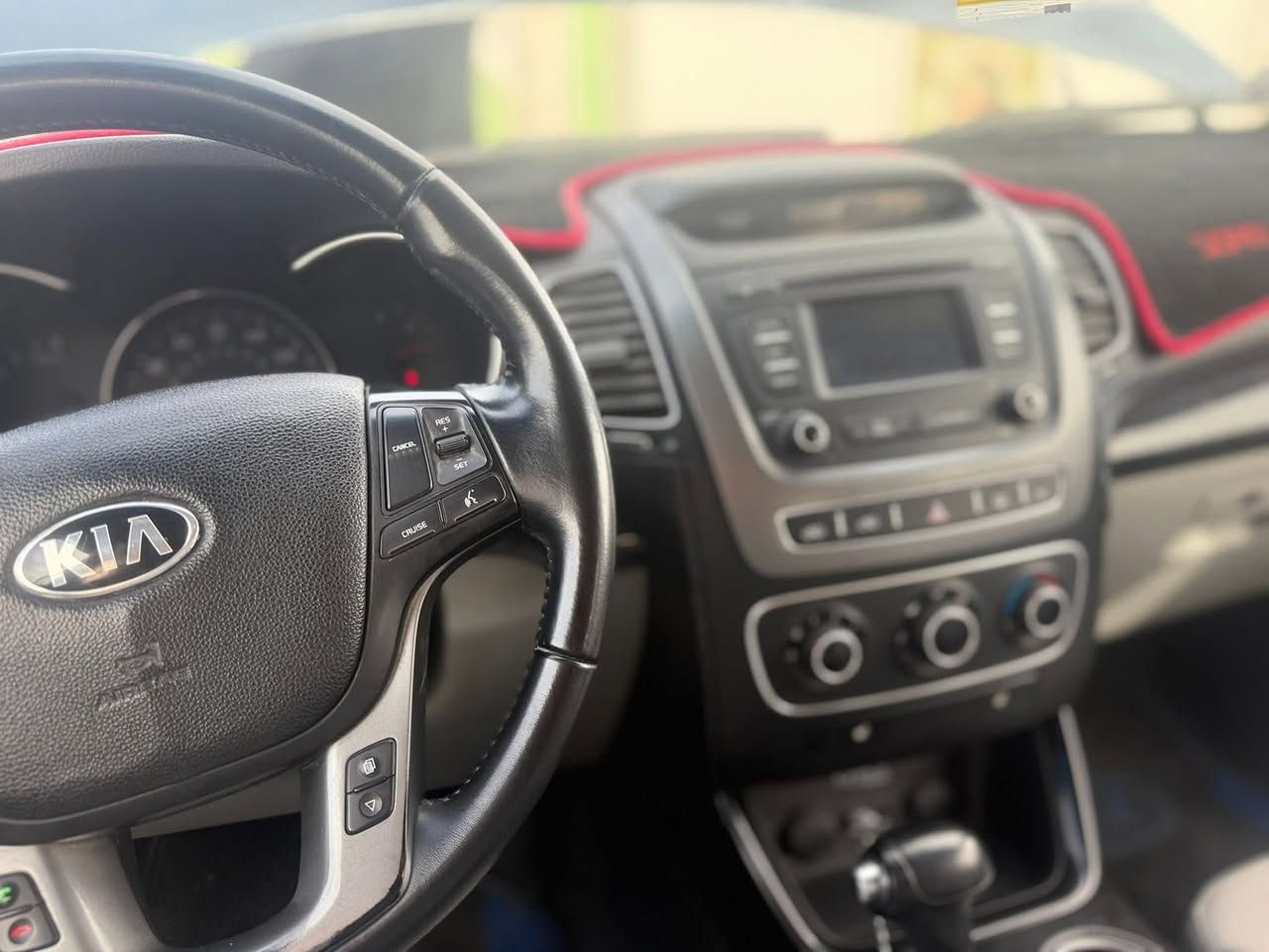 سورنتو 2015 كفاله عامه السعر 155جاهزه لسياره من كلشي***********
