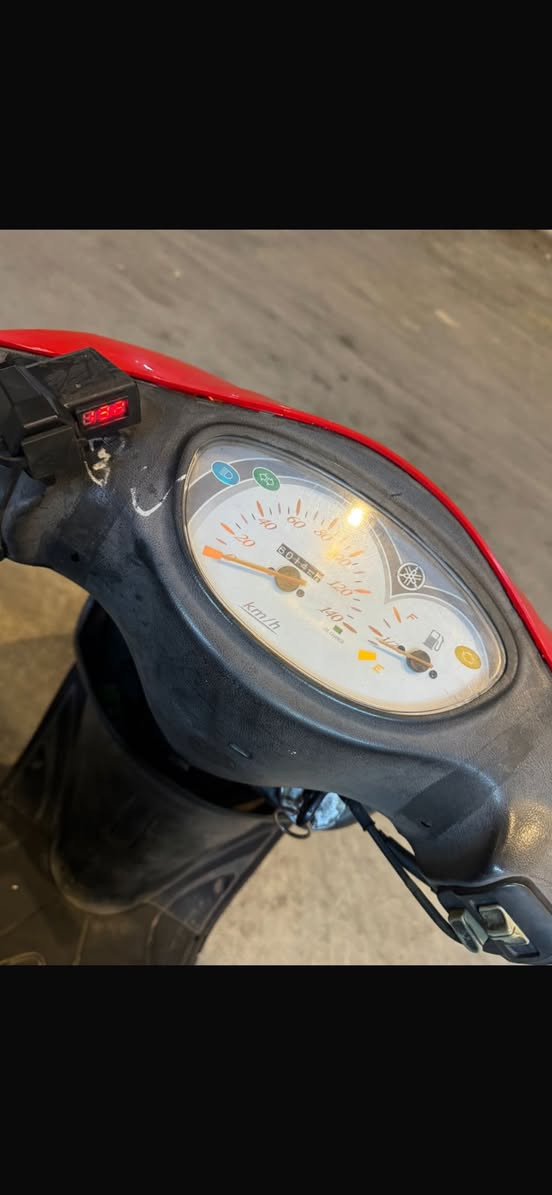 اكزز نوزل الدراجه جاهزه محرك ممفتوح ناعمه شلعه ومعدل كهربائيات كلهه شغاله تايرات جدد كفرهه تجاري اني شاده للجماليه الاصلي موجود انطي وياها الدراجه حلوه وكامله مكاني الحريه السعر 650 مستعجل على بيعتهه للتواصل *********** بي واتساب
