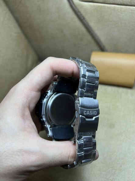 ساعة كاسيو ( Kasıo ) دبل تايم
المواصفات ⬇️

🔴كوالتي جداً عالي ومريح 
🔴ستانلس ستيل طلاء ثابت مدى الحياة
🔴نافذ يومي
🔴شاشتان ديجتال لعرض ( الوقت + التاريخ + ثواني + نمط 12/24 ) 
🔴حلقة خارجية بوصلة ( W-E-S-N )
🔴منبه غفوة
🔴اضاءة LED 
🔴مقاوم للماء بعمق ( 50 ) متر
🔴وزن متوسط مناسب ومريح
🔴مختم 
🔴قفل اصلي 
🔴عقارب لامينوس

🔴🔴🔴🔴🔴🔴🔴🔴🔴🔴🔴🔴

🟣سعر الساعة فقط( 30 الف )  مـ؏ علبة والتغليف والتوصيل مجاني
قطعة واحدة فقط للحجز واتساب 
📞 ***********
