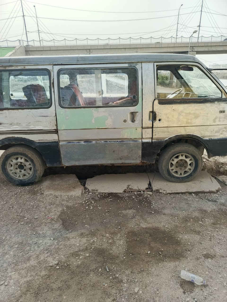 كيا بستا للبيع  موديل 93 وكاله عامه مكينه هسه مجفتها 10ورقات كير جديد ***********
