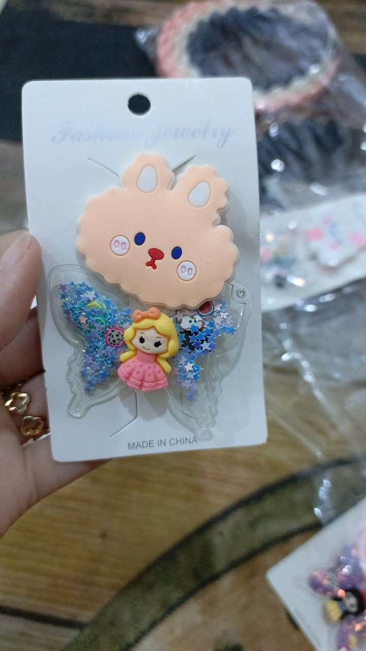 رمضان كريم عليكم جبتلكم مجموعة شغلات حلوه لبنوتات 
سعار مناسب توصيل موجود الباب البيت 
كل دز صور كتب سعر 
شغلات بنوتات ع الف ع 500,
كلشي بيه عرض


**إذا كنت صاحب هذا الإعلان وتريد حذفه لأي سبب، رجاءا أرسل رسالة إلى الدعم الفني**