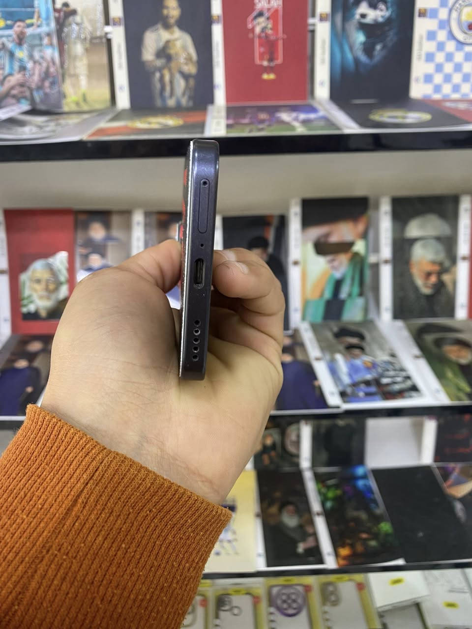 هونر 400 ذاكره ٥١٢ بطاريه 5000 جهاز نظيف مابي اي شخط للاستفسار الاتصال على***********
