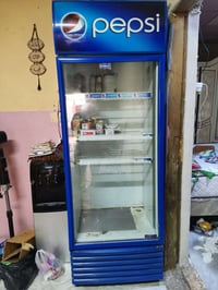 ثلاجة عمودية • كونكورد لبناني • ٢م×٧٠سم