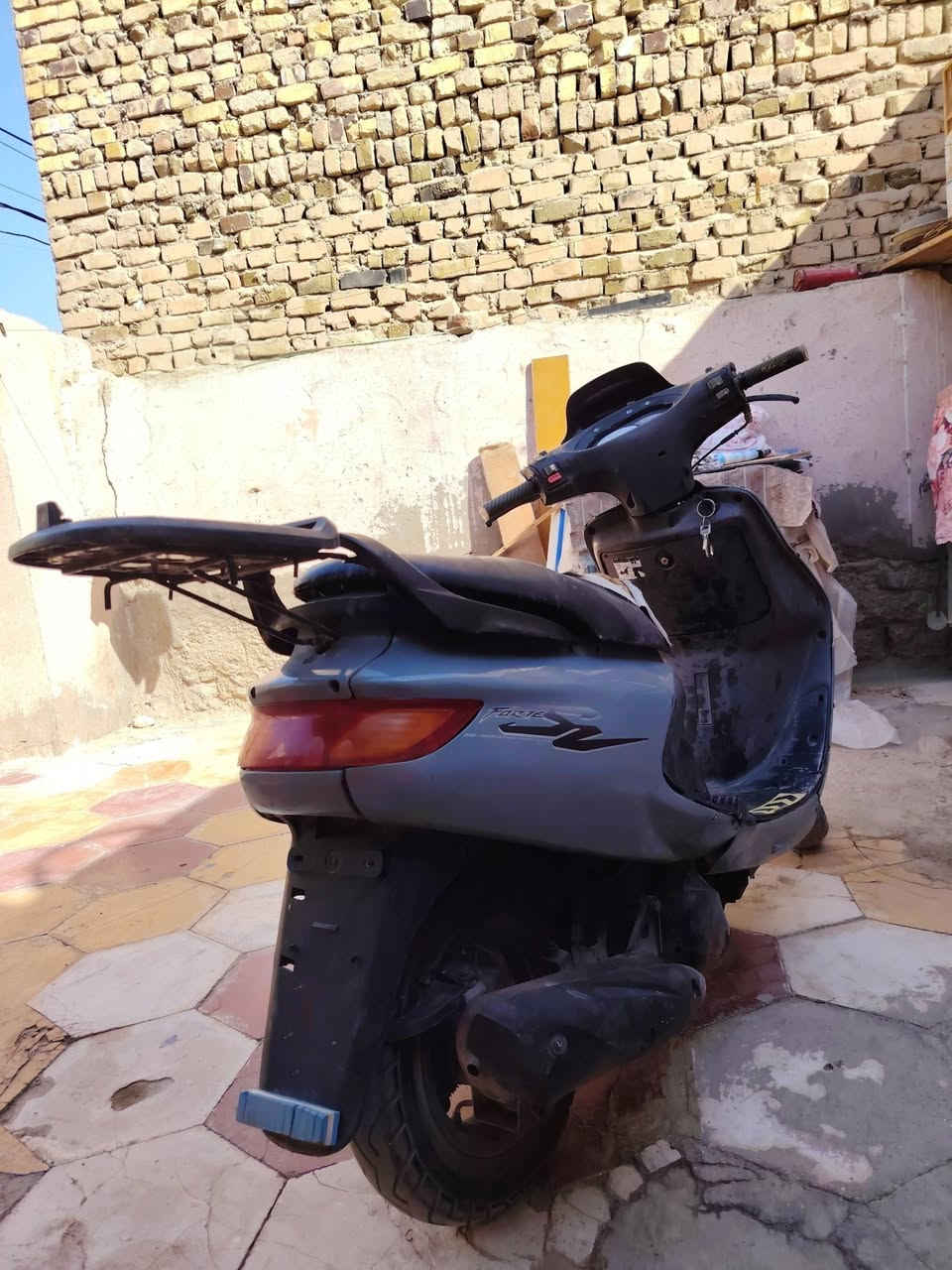 البيع دراجة فراشه فحل العنوان الديوانية دراجه شغاله هندر سلف شد  باتري وطلع بيه سعر خلص رقمي ***********
