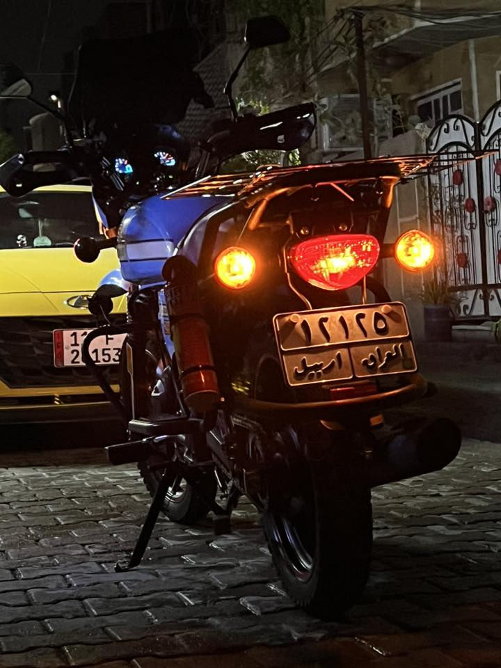 السلام عليكم دراجه دايون مرقم اربيل دراجه براسه مليون حض من ناحيه نضافه الدراجه محافض عليها ومابيها اي نقوصات مثل متشوف السعر مليونين و500 وبيها مجال مكاني بغداد استفسار واتساب ***********
