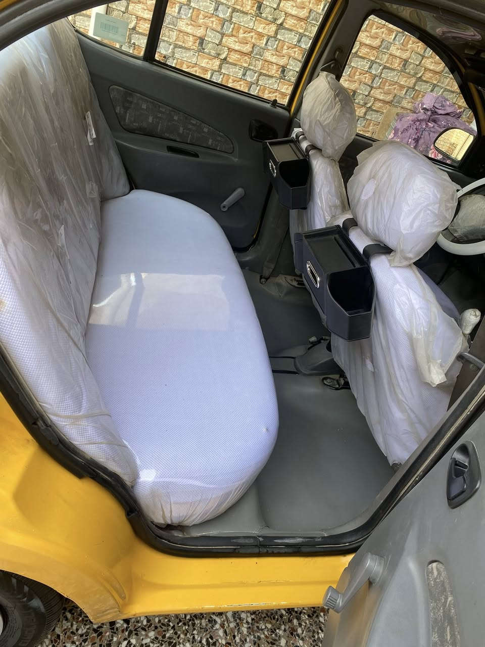 سلام عليكم
طيبه موديل٢٠١٥ الرقم الانكليزي جديد ومصفره هيئه وغرامات و كير ومكينه خير من الله سياره مكفوله مكفوله من صبغ وضربه وتبديل سياره مدوشمه ارضيه وكشنات ومابيه اي نقص مكان السياره تقاطع النهروان الغنساء الرقم***********

السعر٤٢
