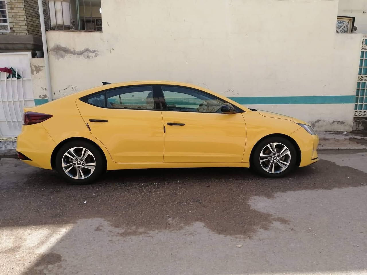 السلام عليكم النترا 2019 كير AT نص فول رقم بغداد باسمي حادثهة جاملغ مبدل والبنيد نفسه معدلي بدون دواخل سعرهة 127 وبيهة مجال ***********
