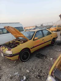 ورحمة الله للبيع بيجو لميس موديل2015سيارة حلوة ماناقصها شي كير محرك ضم...