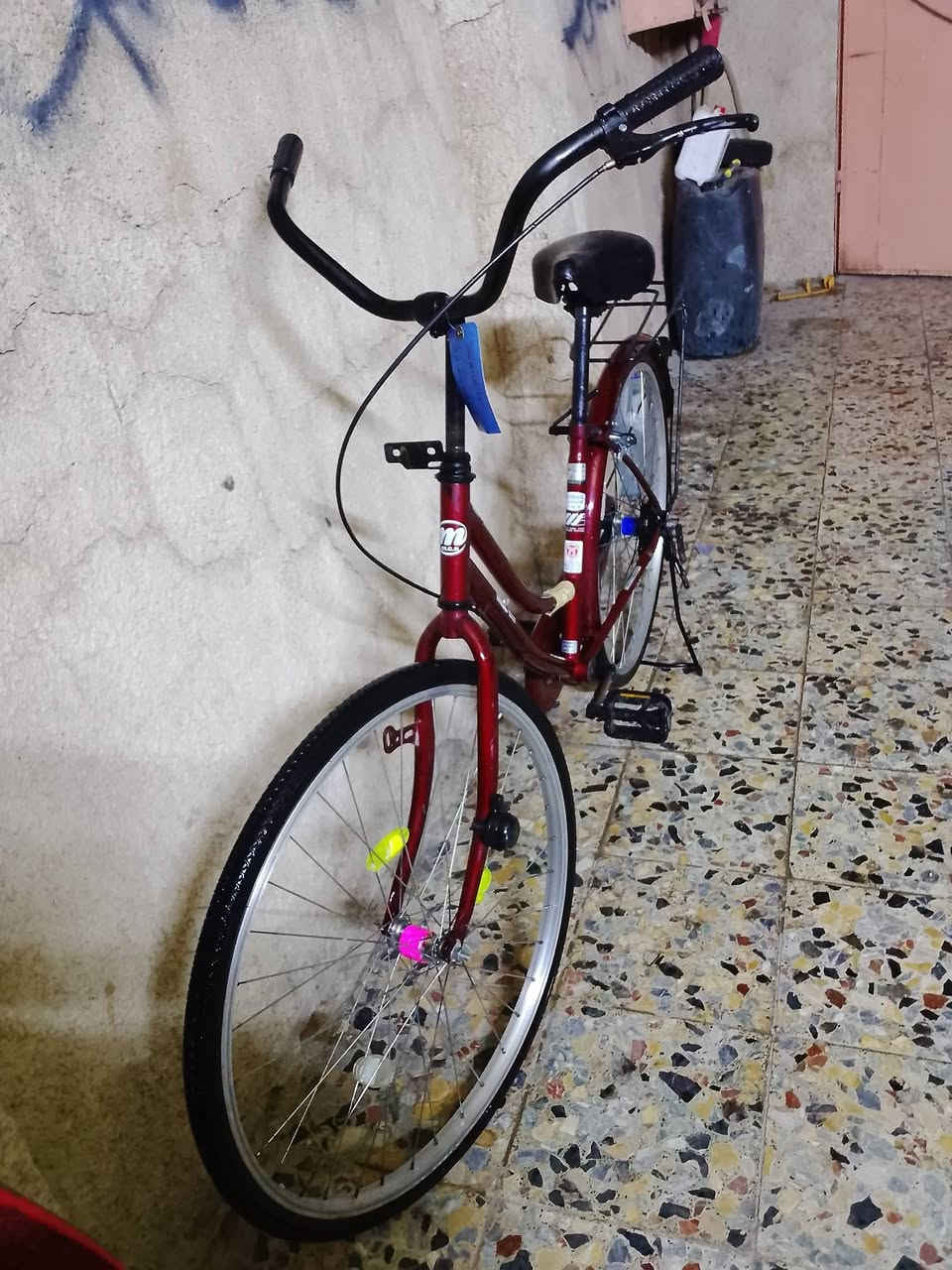 ا
سلام عليكم بايسكل للبيع بناتي حجم 26 كفاله البايسكل جديد قبل شهرين نزلته من الحاويه السعر 130 وبي مجال المو شراي لا يتعبني  متواجد فيس او واتساب *********** المكان بغداد الشعله
