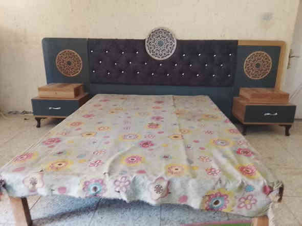 السلام عليكم غرفه تركي للبيع بس الكنتور مفلول بسعر 500وبيه مجال للاستفسار الاتصال على الرقم ***********
