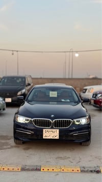بي ام دبليو 520i • ٢٠١٨ • فول اوبشن