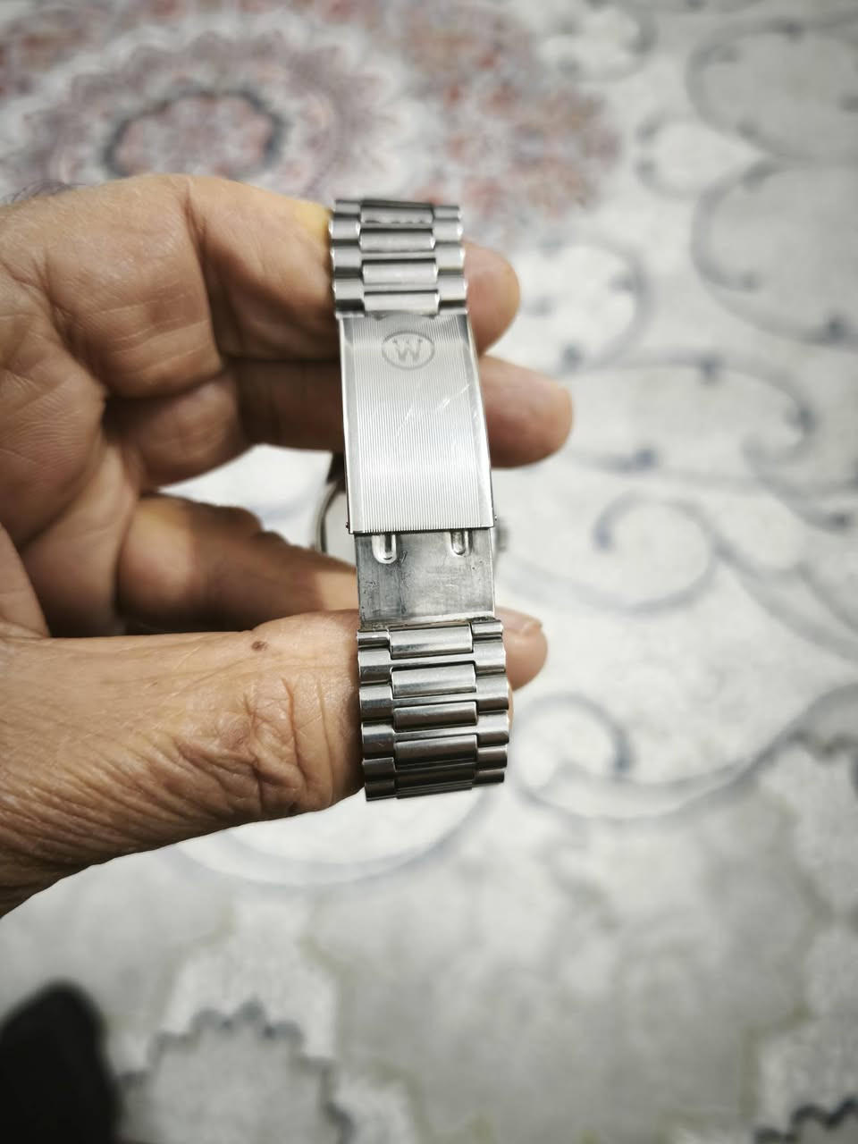 السلام عليكم..
ويست اند اوتماتيك سويسري نظافه ممتازه
القطر ٣٤ بدون الزمبلك
توجد بعض الرتوش على الجامه عند تقريب الصوره
السعر ١٥٠ ألف دينار


**إذا كنت صاحب هذا الإعلان وتريد حذفه لأي سبب، رجاءا أرسل رسالة إلى الدعم الفني**