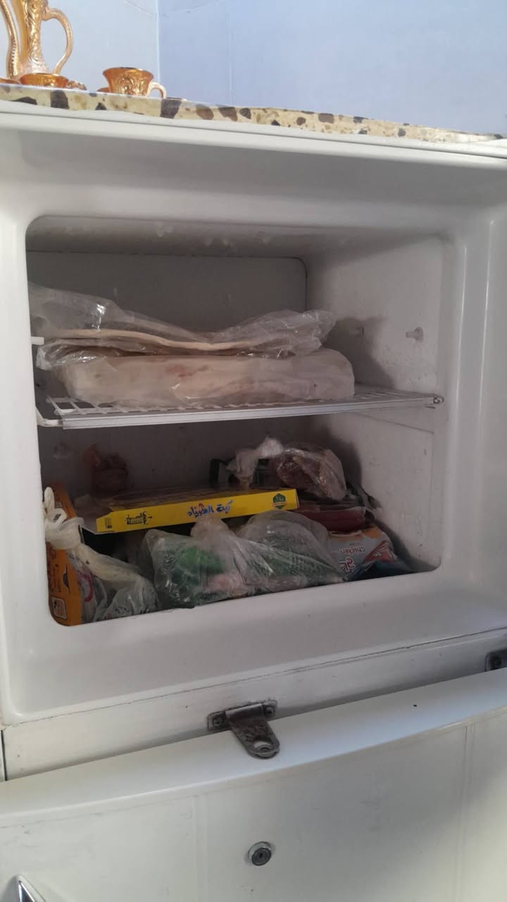 السلام عليكم غراض للبيع نظيفات تخم للبيع ١٠ مقاعد تفصال ٢٥٠ وثلاجه ١٨ قدم سانيو ياباني ١٥٠ وبيهم مجال بسيط للشراي عنواني دورة


**إذا كنت صاحب هذا الإعلان وتريد حذفه لأي سبب، رجاءا أرسل رسالة إلى الدعم الفني**