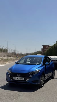 نيسان فيرسا 2024 كلش كلش جديده مواصفاتها معروفه Sv نص مواصفات حادثها ب...