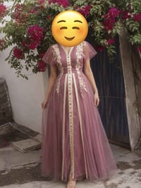 فستان • قياس ٤٢-٤٦ • نضيف