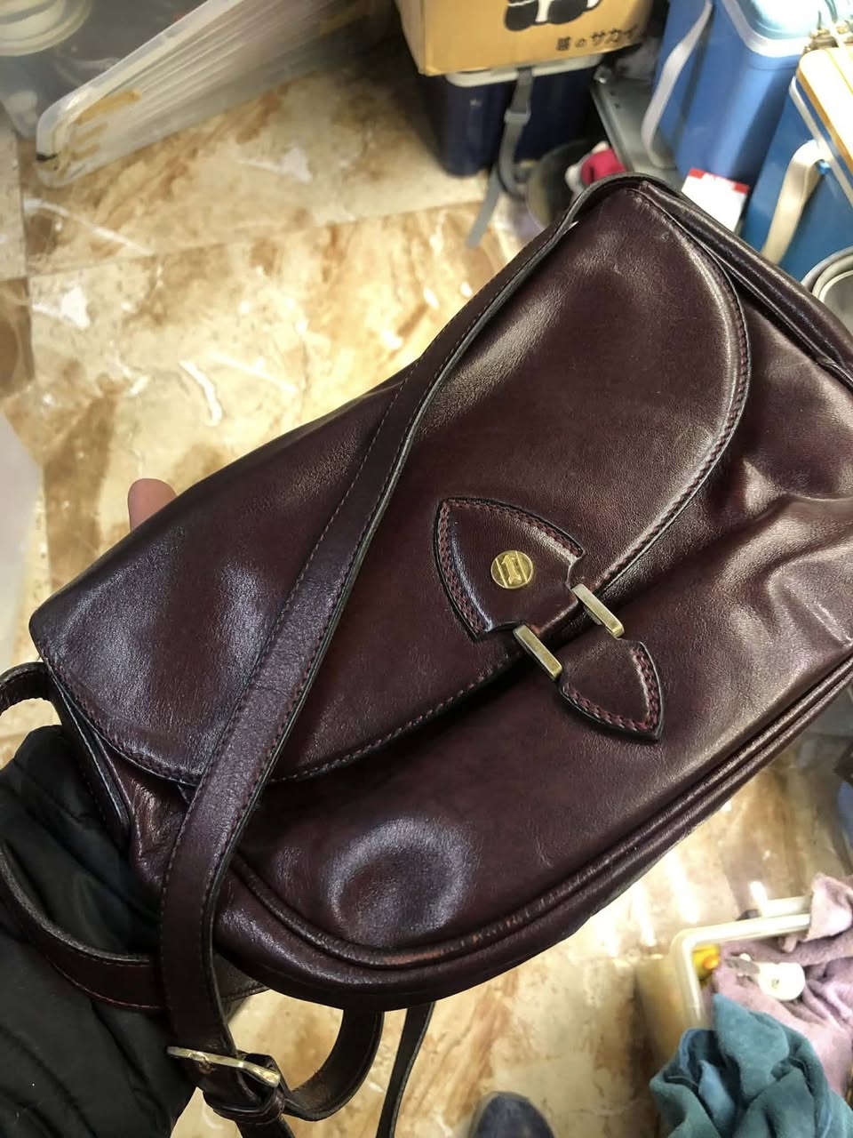 جنطه الماني جلد طبيعي الماني  للحجز خاص


**إذا كنت صاحب هذا الإعلان وتريد حذفه لأي سبب، رجاءا أرسل رسالة إلى الدعم الفني**