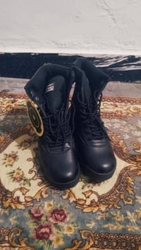 بسطال عسكري • للبيع • السعر خاص