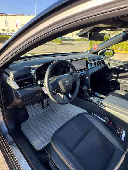 تويوتا كامري 2025 هايبريد
فئة XSE أعلى المواصفات
ماشي فقط 13 ألف كم

الحالة:
بونيد صبغ مع تبديل 4 قطع باردة
إيرباغ المقود مفتوح وتم تصليح النظام
البراغي مربوطة على كلام الشركة وباقية على حالها

المواصفات:
سقف أسود مع فتحة بانوراما
نظام داتاشو
مقود مع شيفتات
تبريد وتسخين للمقاعد والمقود
رادار أمامي وخلفي
نظام الحفاظ على المسار
مرايا مع رادار
نظام صوتي JBL
شاشة كبيرة
ومواصفات متعددة أخرى

السعر: اطلب في التعليقات وسيصل الرد مباشرة

أرقام المالك:
***********
***********
واتساب
