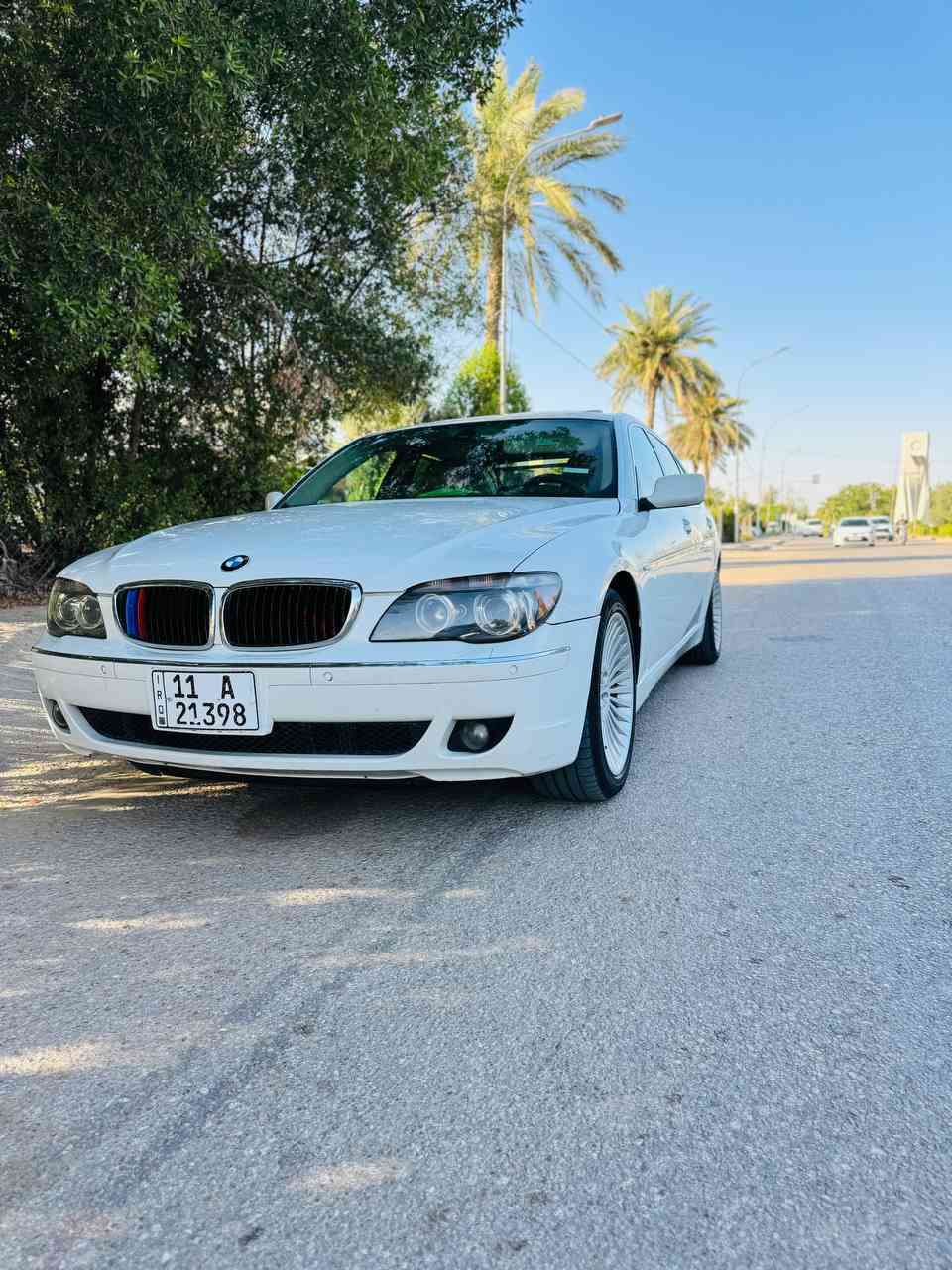 السلام عليكم بيم باخره باب طويل باب شفط والجناي يعرف المواصفات حجم750Li رقم بغداد بسمي مشروع وطني مكفوله من صبغ والتبديل مكان بابل رقمي وبي وتساب 
***********
***********
