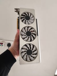 طلعلي هذه 3090  ٥٠ الف بالموقع كلش غالي اكتب تم ع واتساب 07508209035