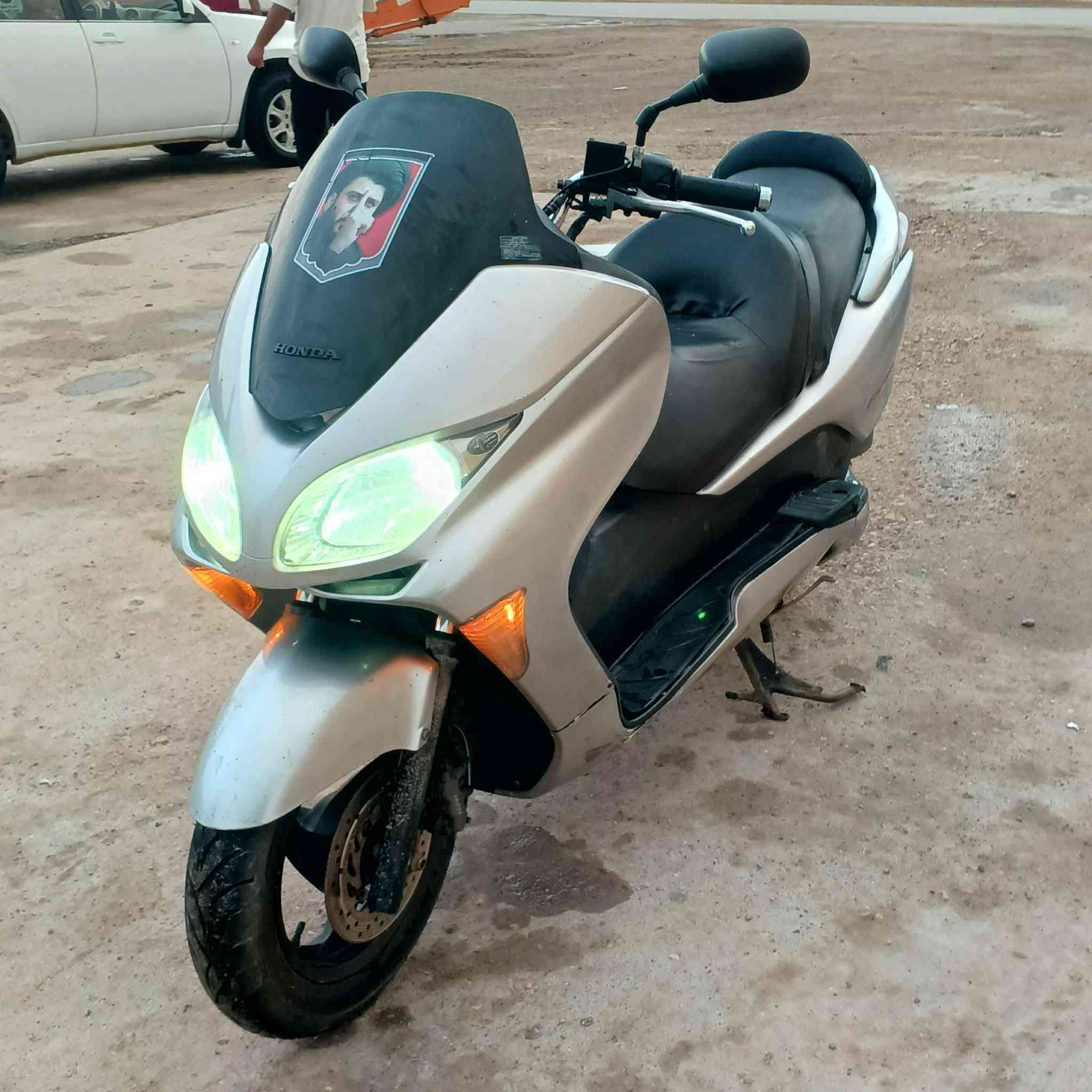 سلام عليكم للبيع فورزه صفر ٩ المكان واسط الكوت الحرار المزاك سعر مليون 
***********
