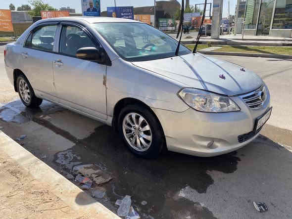 بي واي دي g3 2013 كير عادي 
محرك هوندا 
لايتات جدد 
بلوجكترات جدد
دعامية جديدة 
بأسمي سنوية وارقام جدد
السيارة مصبوغة عام 
محرك بي خيط تبخير
تبريد شغال 
حدادية نص عمر 
مكانها بغداد حي الخضراء 
السعر 45بيها مجال بسيط   
نواقصها صوندة بور ستيرن تنضح 
للاستفسار 
***********
