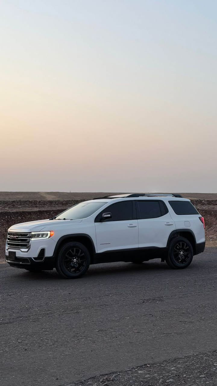 جمسي اكاديا موسفاتsltفول فول 
٧راكب موسفات بنوراما  بسمه شغال رادار امامي غلفي لايت زينو شاشه كبير كوشن تتفيه سندوق شفت دبل اكسن سياره فول فول 
سبخ مو حيزام بيع حيزام شويه قمرا تعديل بارد  بجم كبس بدون يرباك
سعر150ومجال
رقم موبايل (***********) اكر, نينوى
