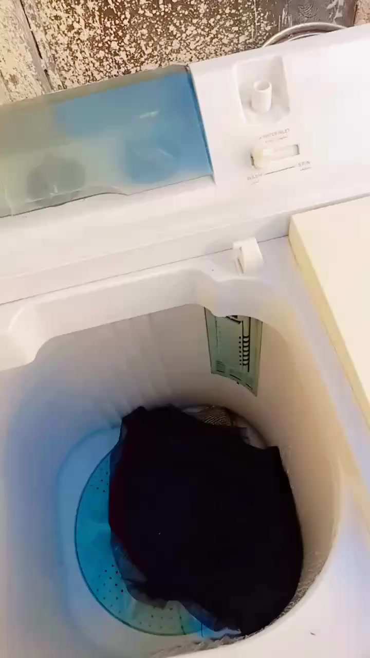 غساله للبيع فقط المجفف عاطل
عنوان كوفه شارع المعمل
بـ ٢٥ الف وبيهه مجال


**إذا كنت صاحب هذا الإعلان وتريد حذفه لأي سبب، رجاءا أرسل رسالة إلى الدعم الفني**