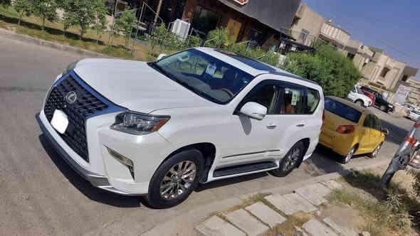 للبيع لكزز برادو 2012 GX 460 خليجي محدثة فقط الدعاميات 2017 
8 سلندر بيها باب خلف السايق صبغ  وبارد اصبعين طارف باب السايق رقم بغداد بأسمي ماشيه 210km الف فول مواصفات 1/1 دواخل جلد مطعم بصاج 
المواصفات :
1- فتحة سقف 
2- حساسات خلفية وامامية وجانبية
3- كامرات مع رادارات 
5- تحكم ستيرن جهتين 
6 - نضام ECO الاقتصادي
7- ثلاجة تبريد 
8- مري شفط 
9- فور ويل 
10- نضام GBS
12-كشنات جلد تدفئة وتبريد كهربائية 
13- نضام خزن ميموري 
14- جكات 
15 - كشنات جلد  
16- قيادة ذاتية 
17- عدسات لايت زنون     
20- 7 راكب
21- ويل كب كروم حجم 18
22_ 8 ايرباك
23- تبريد 4 قطع
24- 3 شاشات كبيرة
25- ليد انارة 
26- مانع انزلاق 
28- بصمة تشغيل
31- ستيرن كهربائي متحرك مع تشغيل البصمة

مكان السيارة : الانبار عامرية الفلوجة

رقم صاحب السيارة : ‭***********‬
السعر 30000$ وبيها مجال
