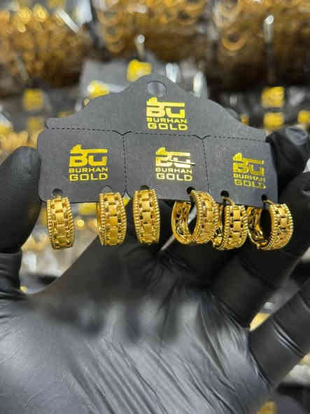 تراجي ذهب برازيلي 
ضمان سنتين 
طلاء ثابت
يوجد خدمه توصيل كل العراق 
التواصل على البيج
‏توصيل داخل بعقوبة 
***********
