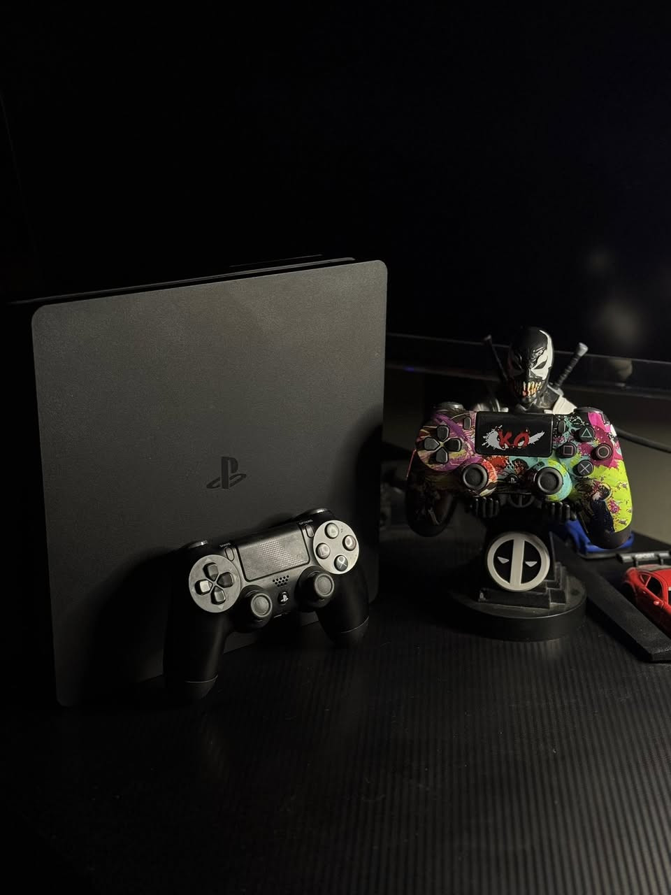 بلي4 سلم بنضافة الجديد كلشش
وطبعا لوك ستيكر ما مفتوح ونظام اونلاين محدث اخر تحديث مع دبل جويستك و 32 لعبة مملوكة مدفوعة الثمن
بعضهن محملات جاهزة والباقيات بمكتبة الالعاب شوكت متريد تحملهن ❤️

الالعاب 👇

1- Resident evil 7 biohazard
2- Call pf Duty modern warfare 4 remastered
3- Call pf Duty modern warfare 2 remastered
4- Call of Duty WW2
5- Mafia 1
6- Mafia 2
7- Mafia 3
8- The witcher 3
9- Borderlands 3
10- Watch dogs legion
11- Tomb raider
12- Rise of The tomb raider
13- Shadow of The tomb raider
14- The last of Us 1
15- Assassins creed valhala 
16- Assassins creed origins
17- Assassins creed odyssey
18- The evil within 2
19- Wolfenstein 2
20- Ghost recon wildlands
21- Ghost recon breakpoint
22- Mortal kombat 11
23- The division
24- Farcry zero dawn
25- Farcry 5
26- Fallout 4
27- Star wars battlefront
28- Need for speed hot pursuit
29- Unravel 1
30- Unravel 2
31- Fallout 4
32- Star wars Battlefront

السعر : 265 الف 🔥

*توصيل متوفر لكل المحافظات العراقية ❤️


**إذا كنت صاحب هذا الإعلان وتريد حذفه لأي سبب، رجاءا أرسل رسالة إلى الدعم الفني**