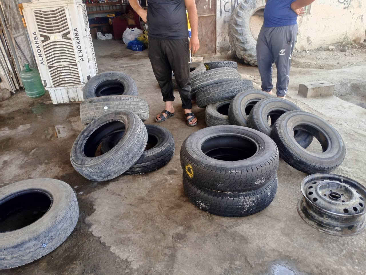 اليوم اجتي وجبه مستخدمه من تايرات محل بصف ابو ‏‪***********‬‏غسل بصف معمل ثلج مقابيل سيد فرج
